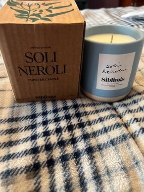 New! Siblings Scented Candle - Soli Neroli
